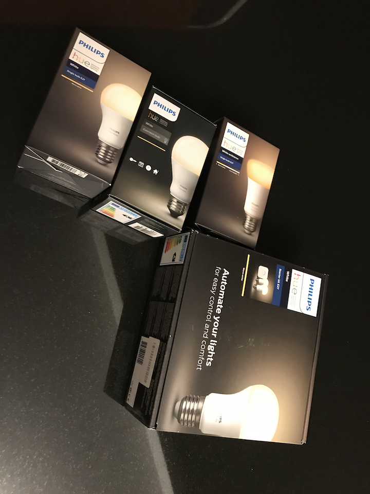 Philips Hue lamppuja